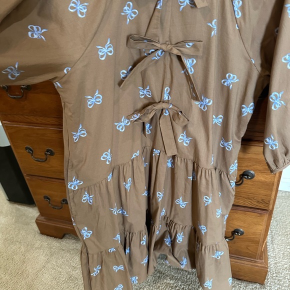 Adorable bow front dress NWOT - Picture 2 of 14